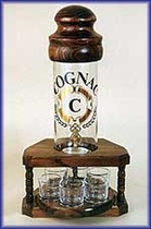 Декоративная бутылка "VODKA" 6 стаканов 